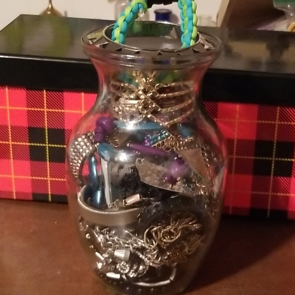 Jewelry - Jar of jewelry #22